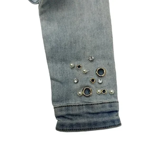 Sparkle Denim Pearl and Grommet Denim Jacket (M) - Picture 5 of 11